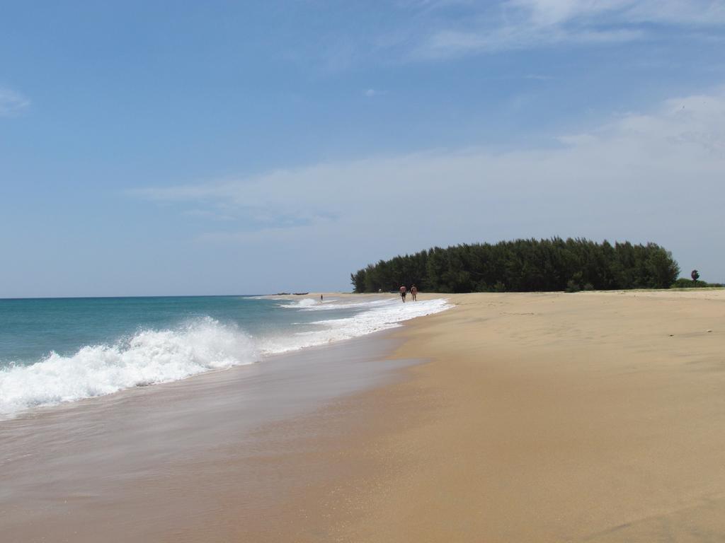 Lord Of The Forest Batticaloa Exterior foto