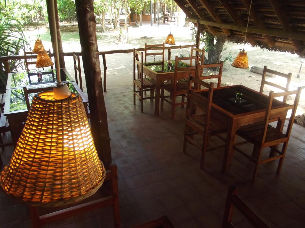 Lord Of The Forest Batticaloa Exterior foto